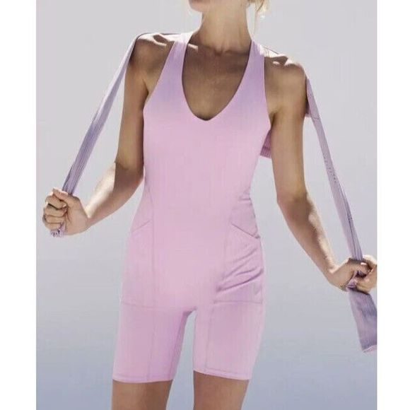 Free People Movement OB1652555 Women Sz L Lilac Purple Here On Out Shortsie - Picture 9 of 9